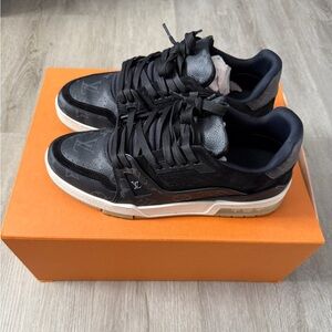 Louis Vuitton Men's LV Trainer Black Monogram Mens US 7.5 LV SZ 6.5